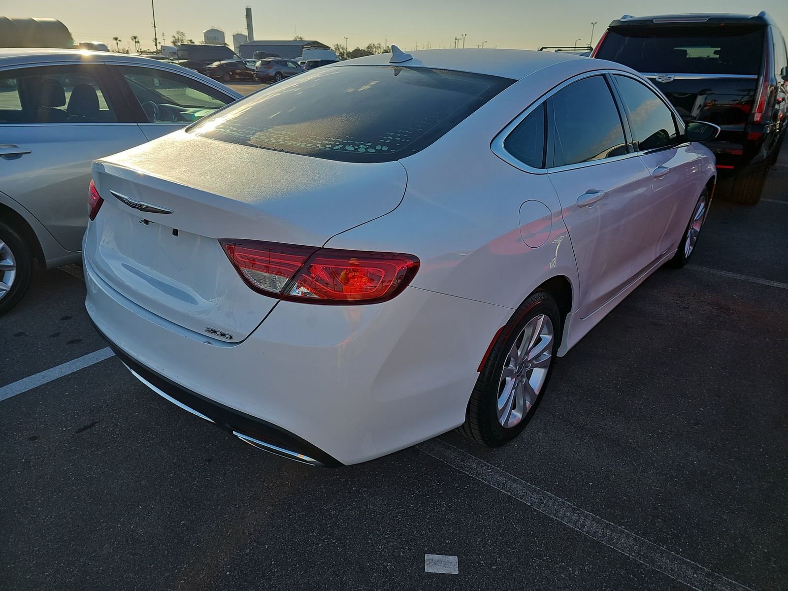 2017 Chrysler 200 Limited Platinum FWD