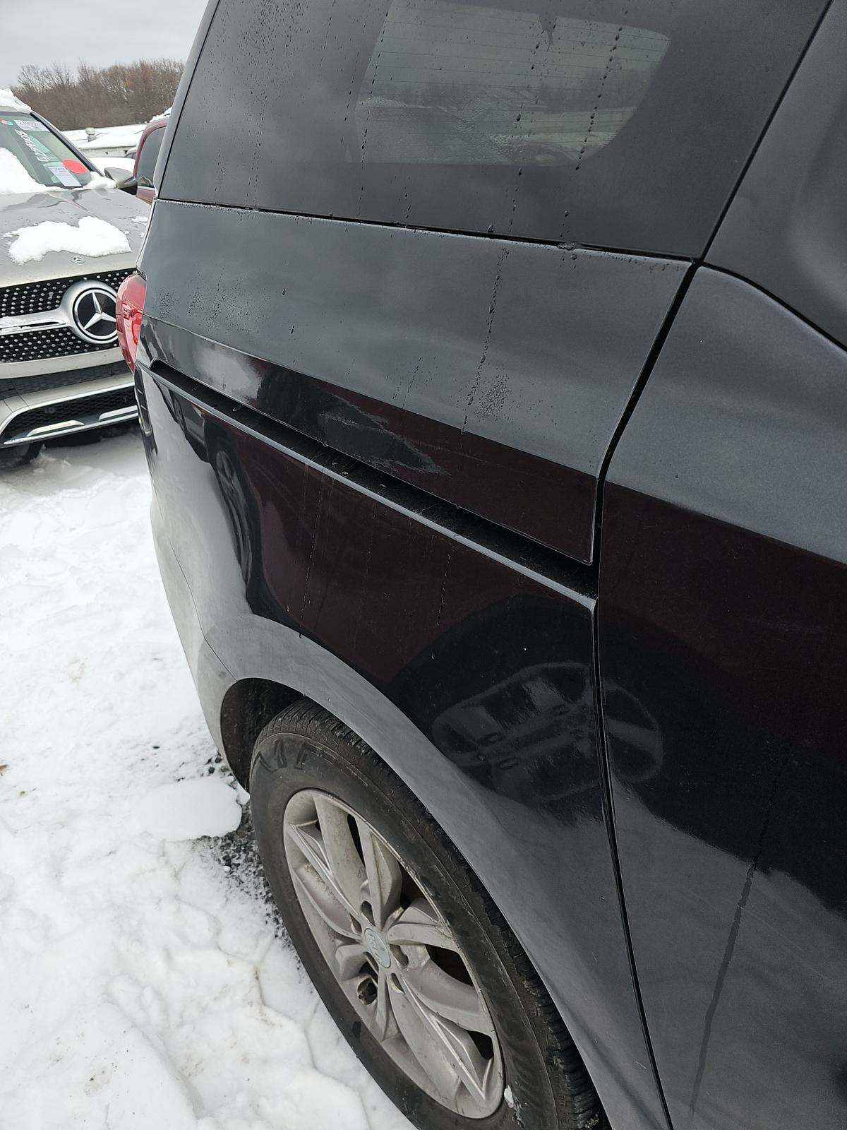 2020 Kia Sedona EX FWD