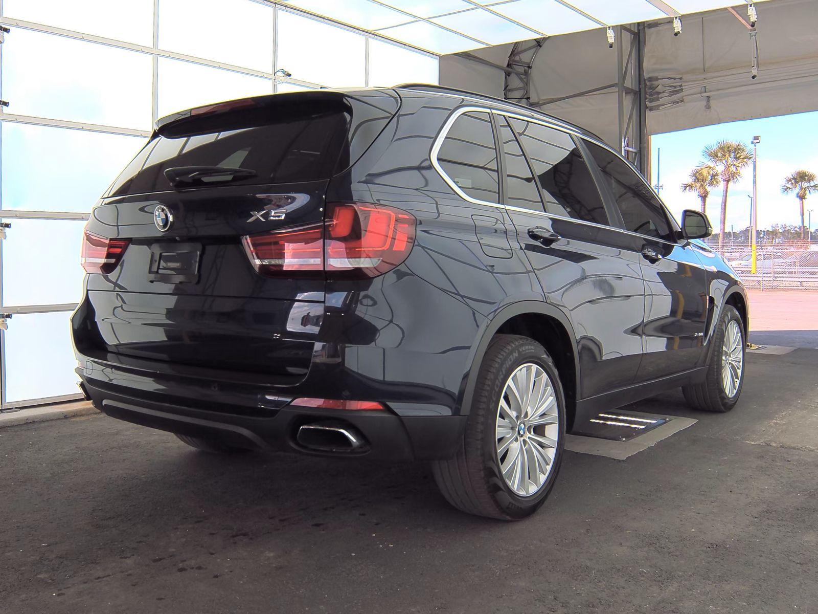 2015 BMW X5 xDrive50i AWD