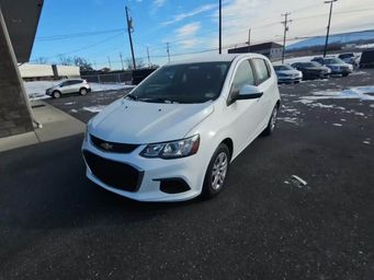 2018 Chevrolet Sonic LT Hatchback 1FL