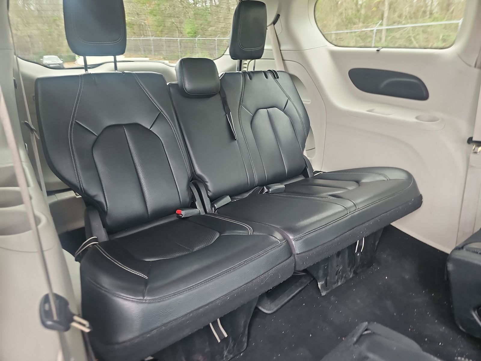 2022 Chrysler Pacifica Touring L FWD