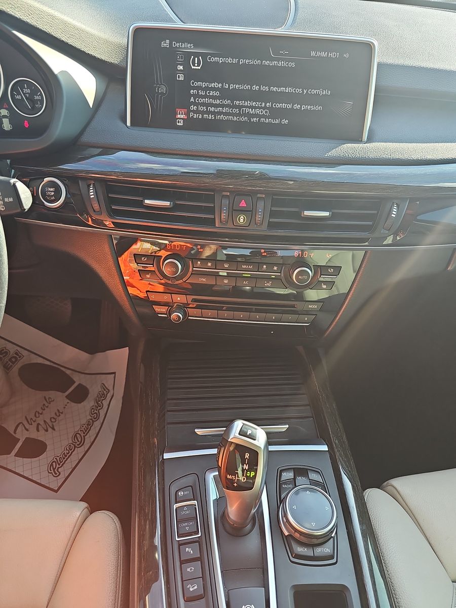 2015 BMW X5 xDrive50i AWD
