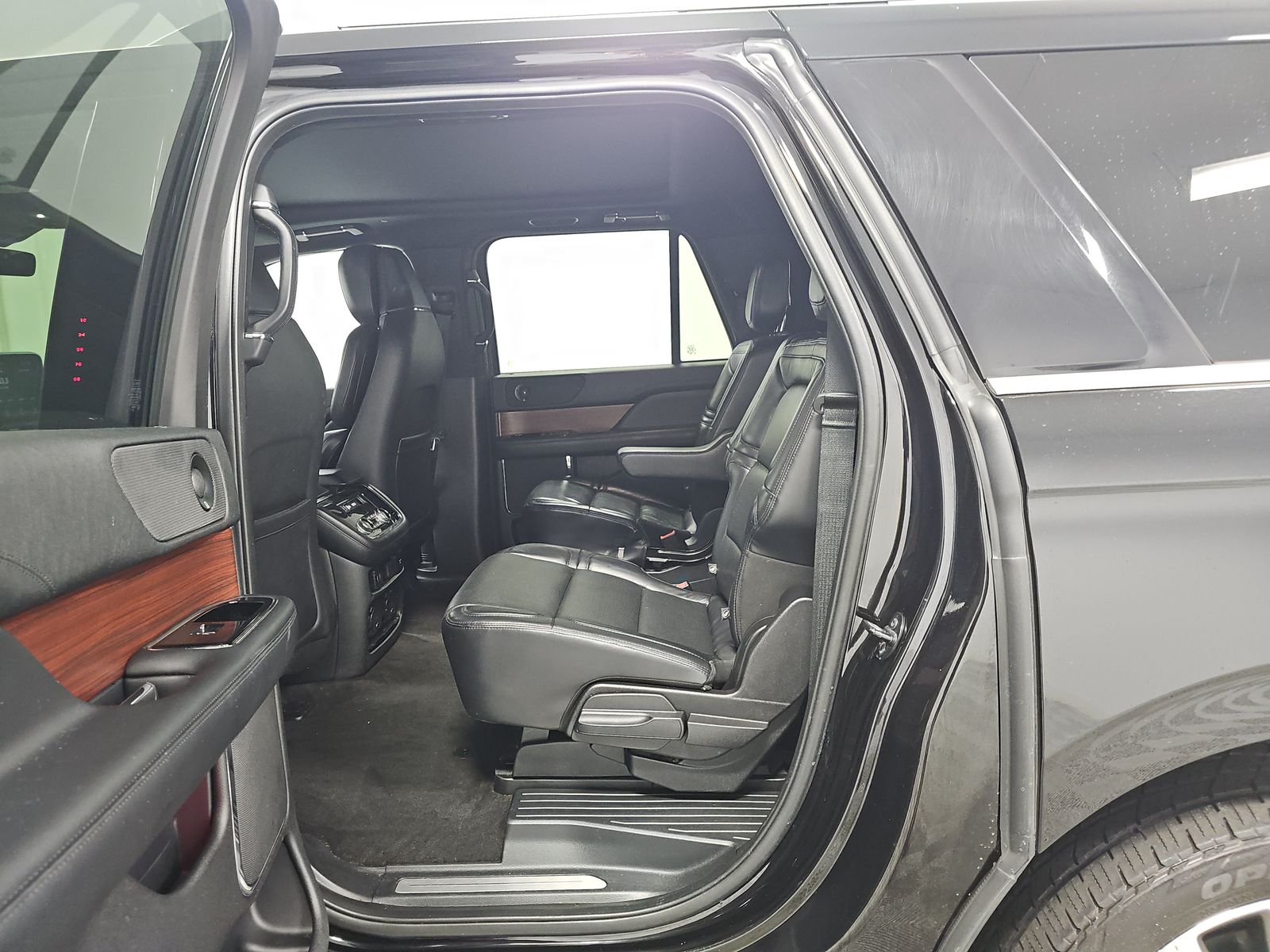 2020 Lincoln Navigator L Reserve RWD