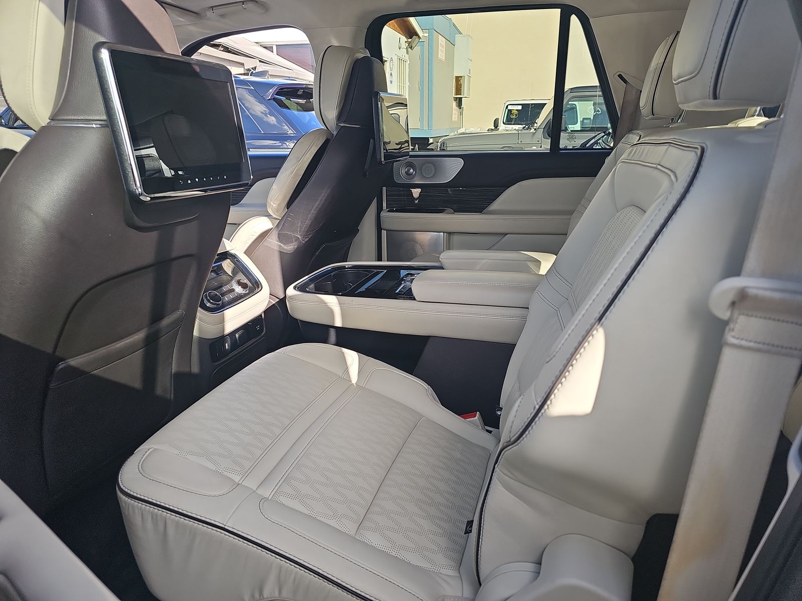 2020 Lincoln Navigator L Black Label AWD