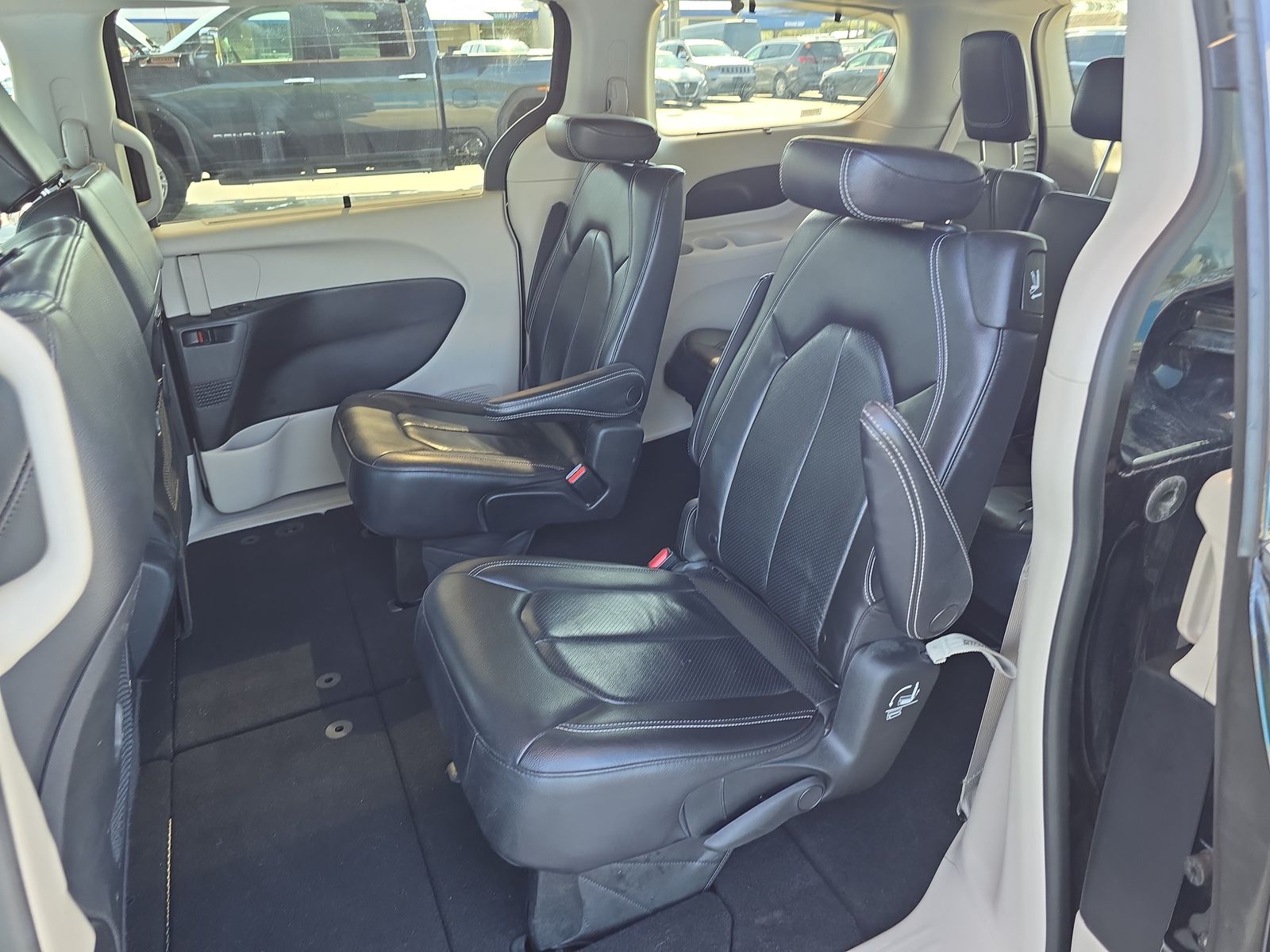 2022 Chrysler Pacifica Touring L FWD