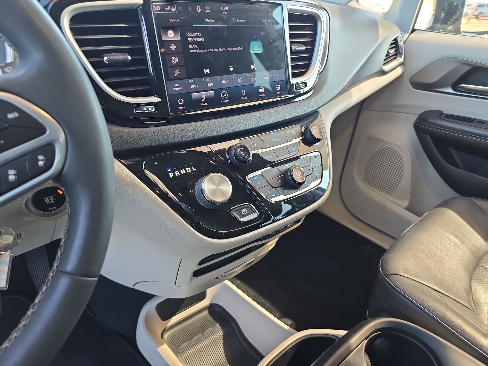 2022 Chrysler Pacifica Touring L FWD