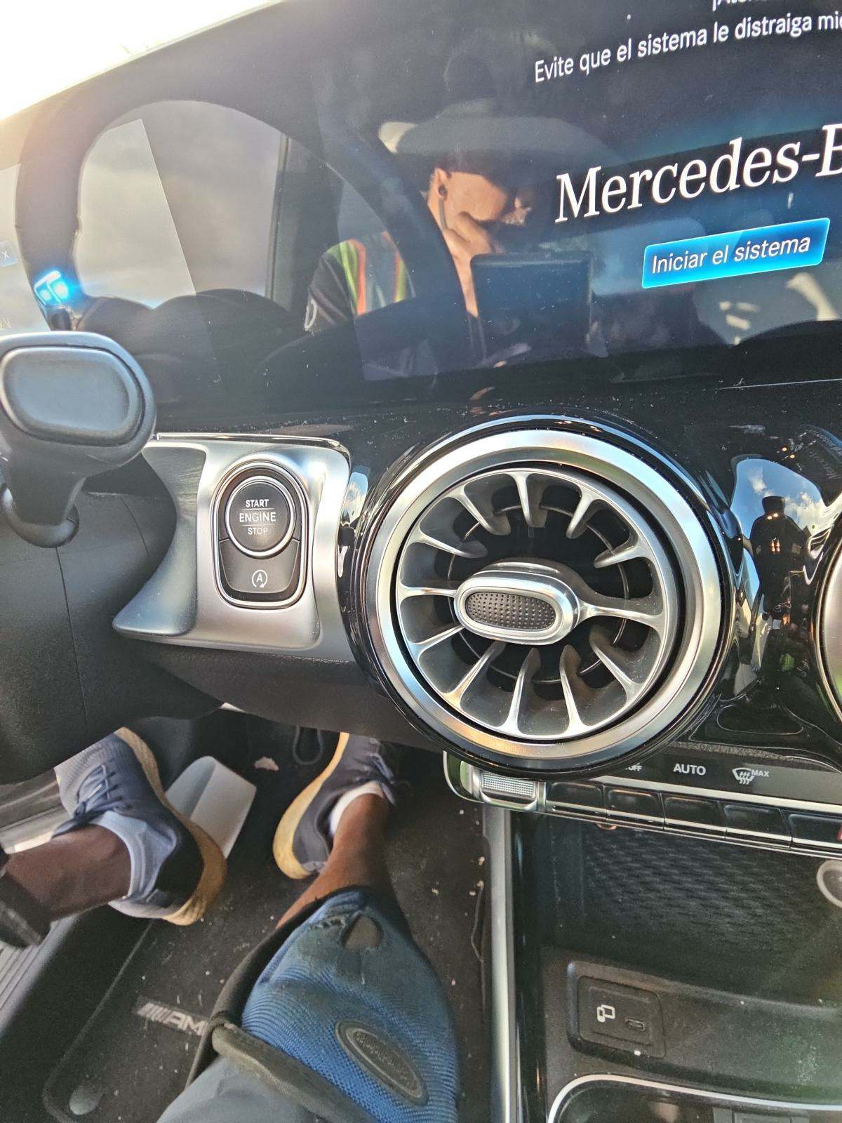 2021 Mercedes-Benz GLB GLB 250 AWD