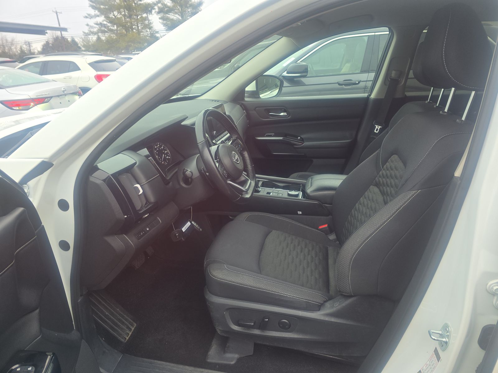 2022 Nissan Pathfinder SV AWD