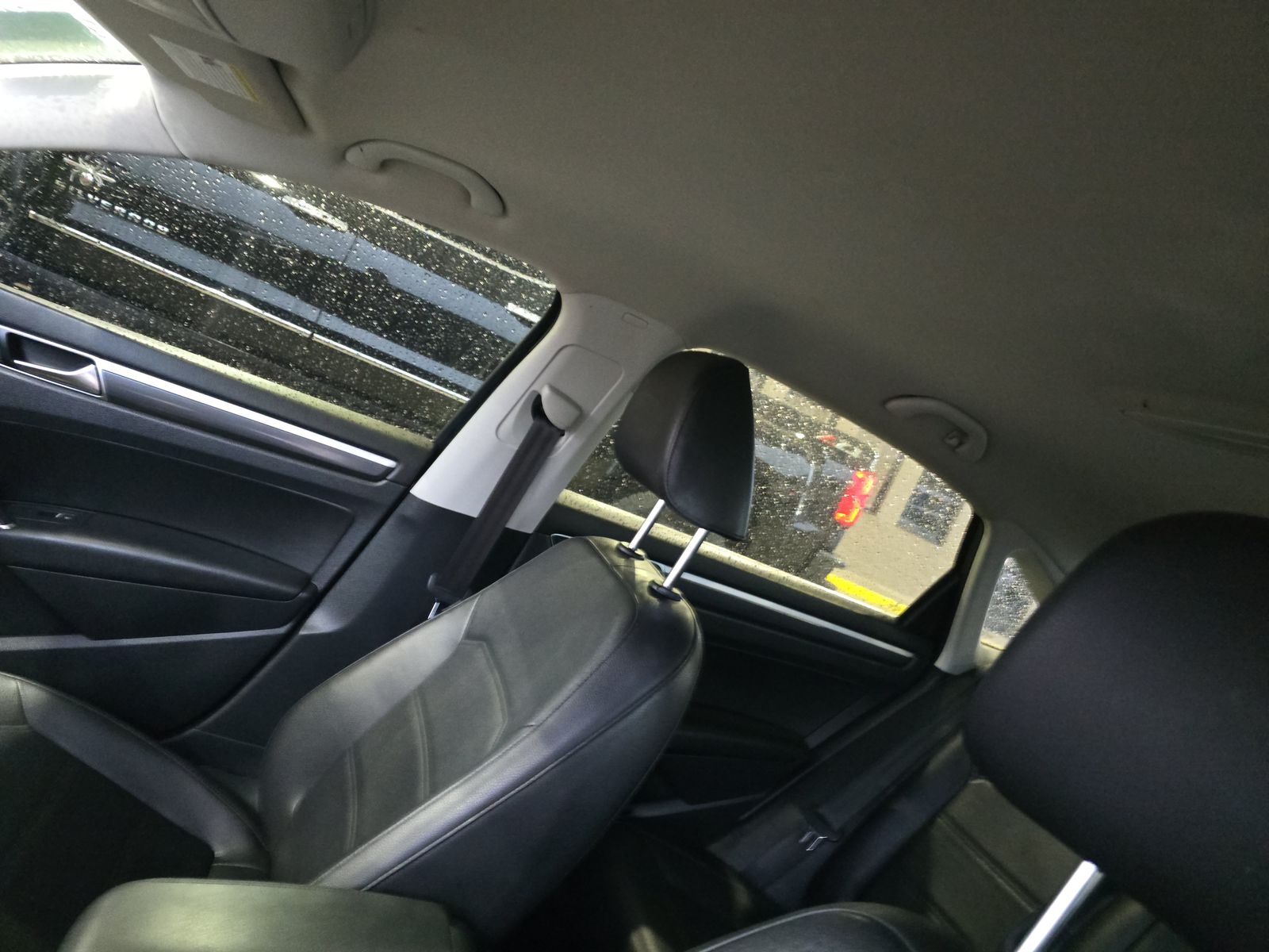 2017 Volkswagen Passat 1.8T R-Line FWD