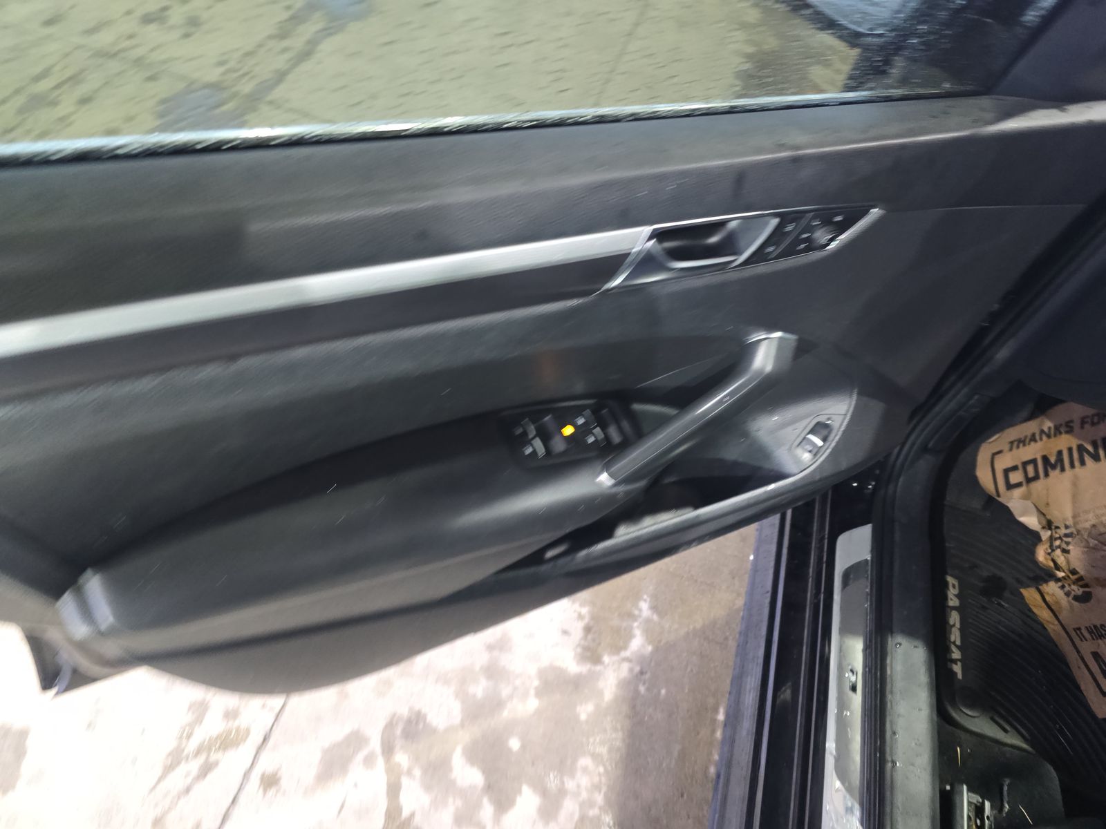 2017 Volkswagen Passat 1.8T R-Line FWD