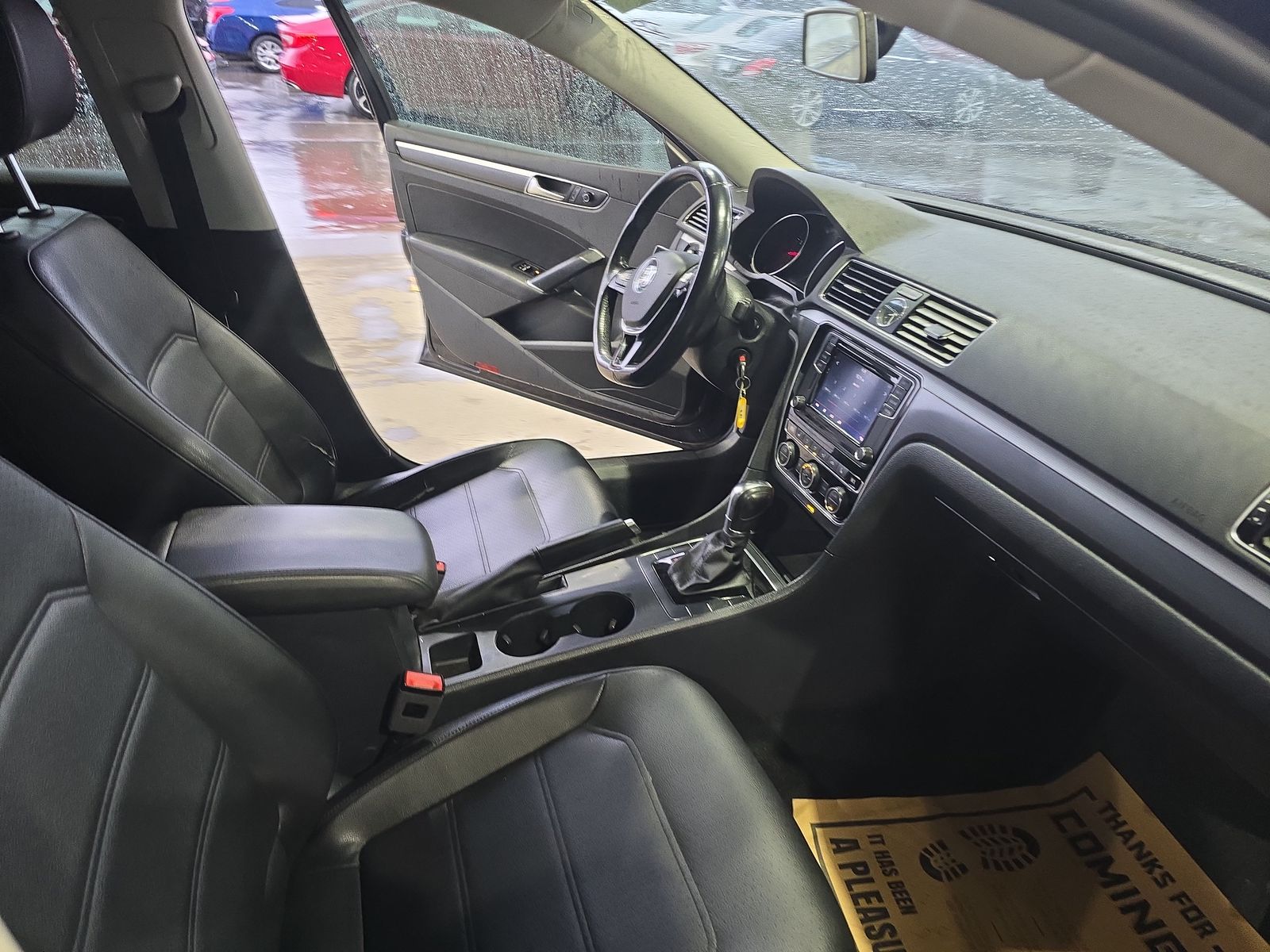 2017 Volkswagen Passat 1.8T R-Line FWD