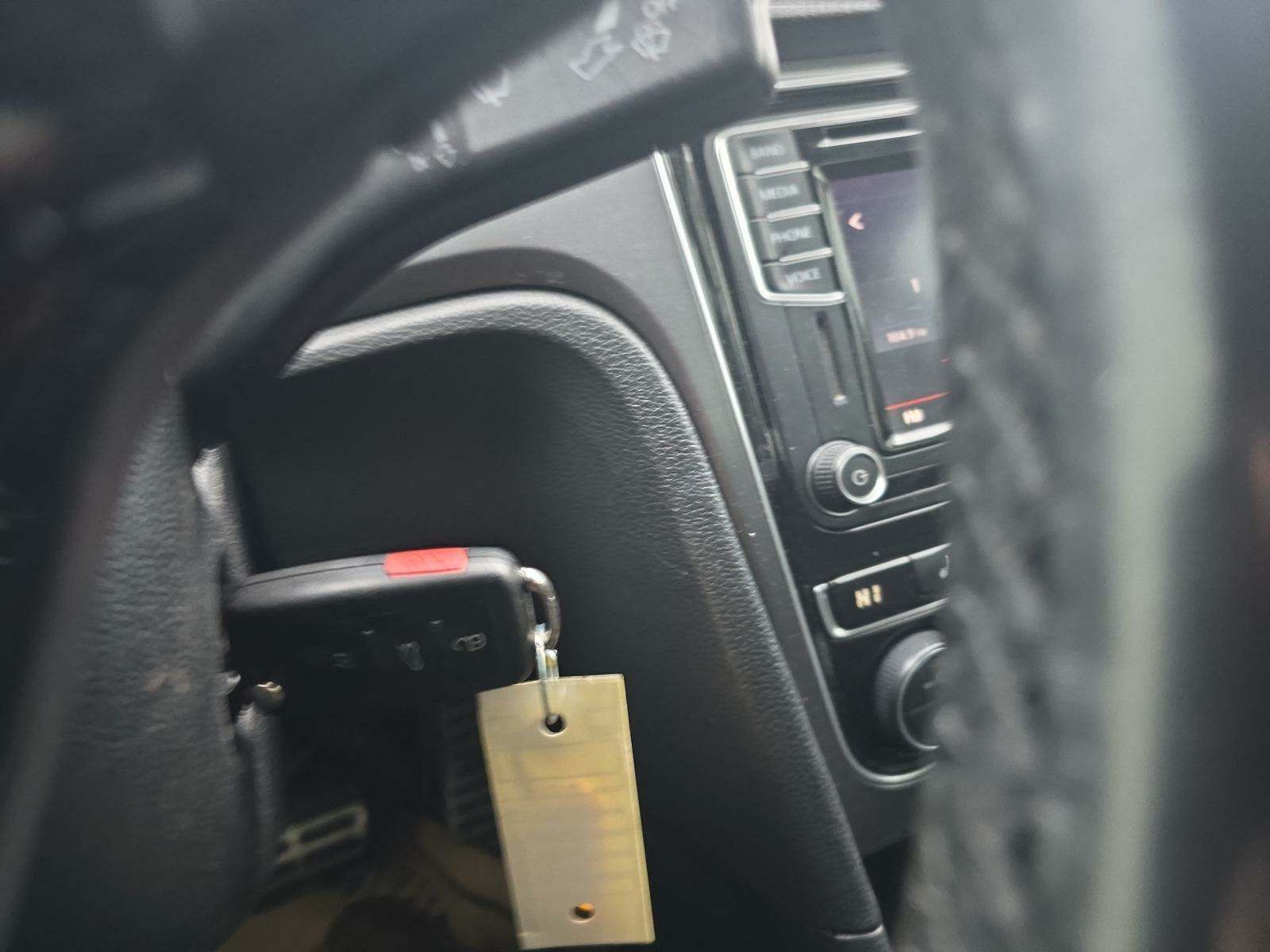 2017 Volkswagen Passat 1.8T R-Line FWD