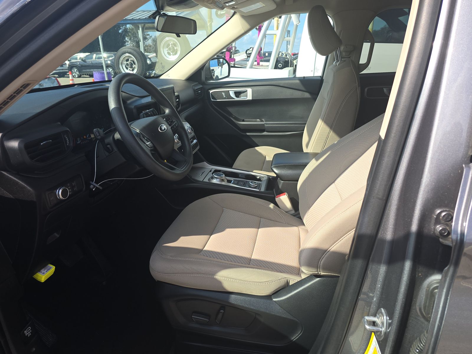 2022 Ford Explorer Base AWD