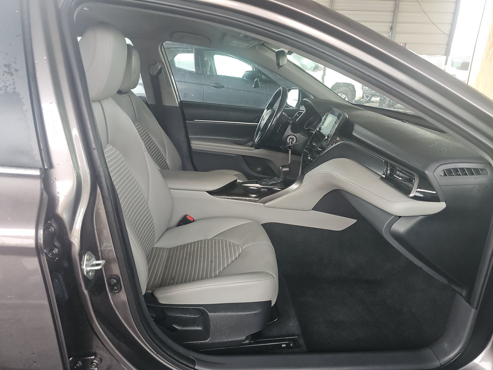 2022 Toyota Camry SE FWD