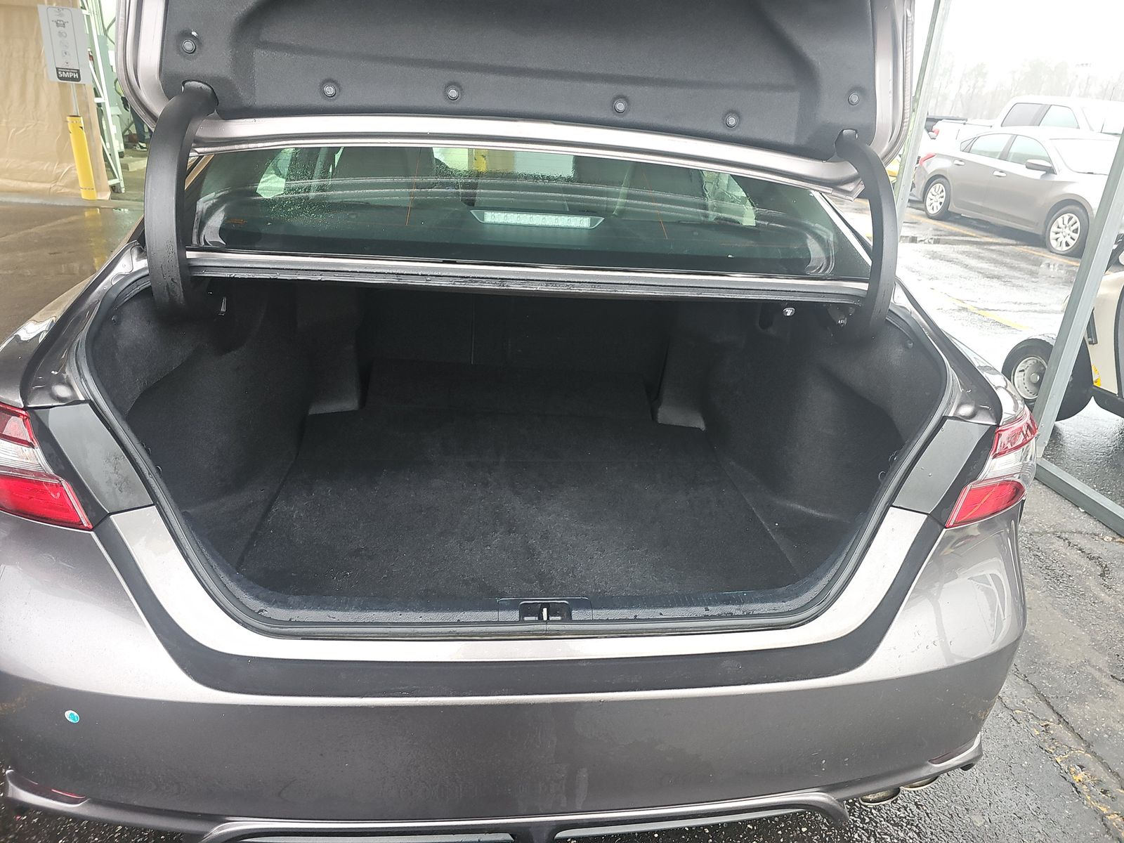 2022 Toyota Camry SE FWD