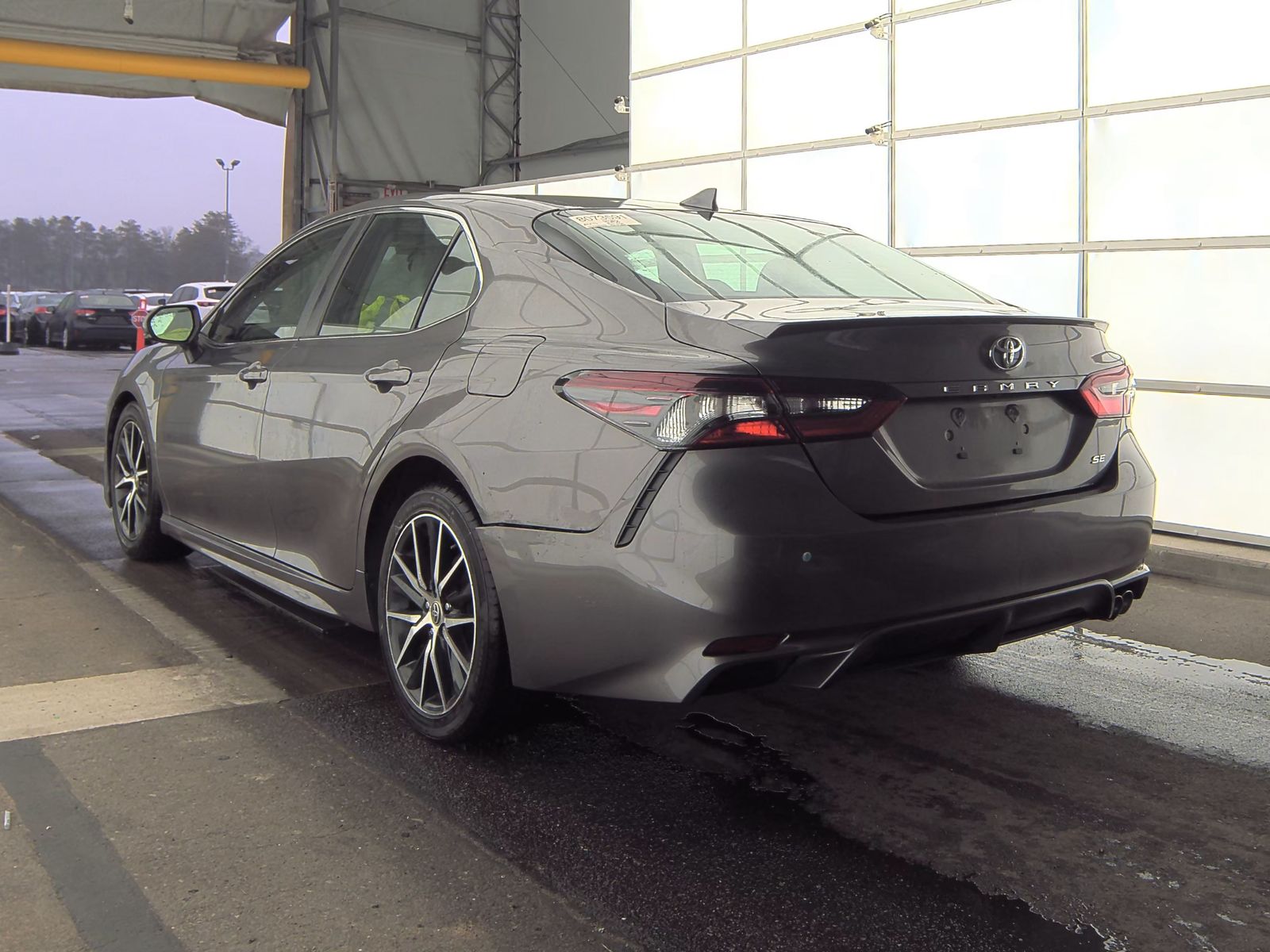 2022 Toyota Camry SE FWD