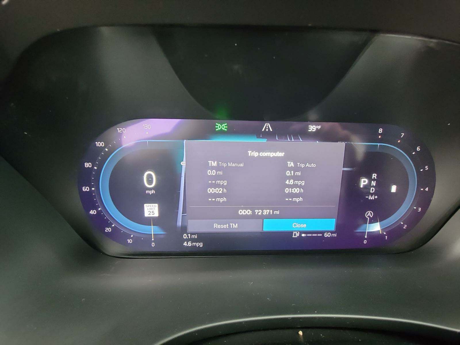 2023 Volvo XC60 B5 Plus FWD