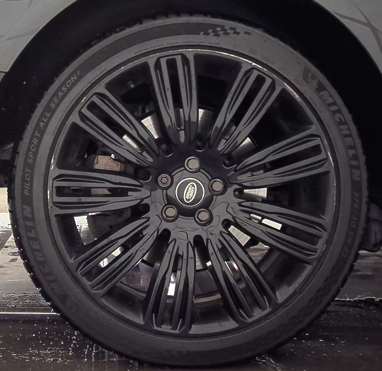 2019 Land Rover Range Rover Supercharged LWB AWD