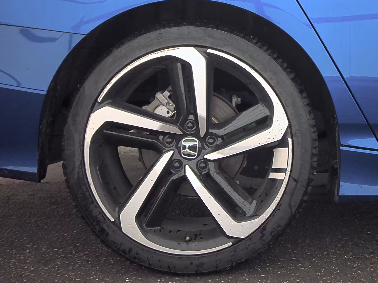 2019 Honda Accord Sedan Sport FWD