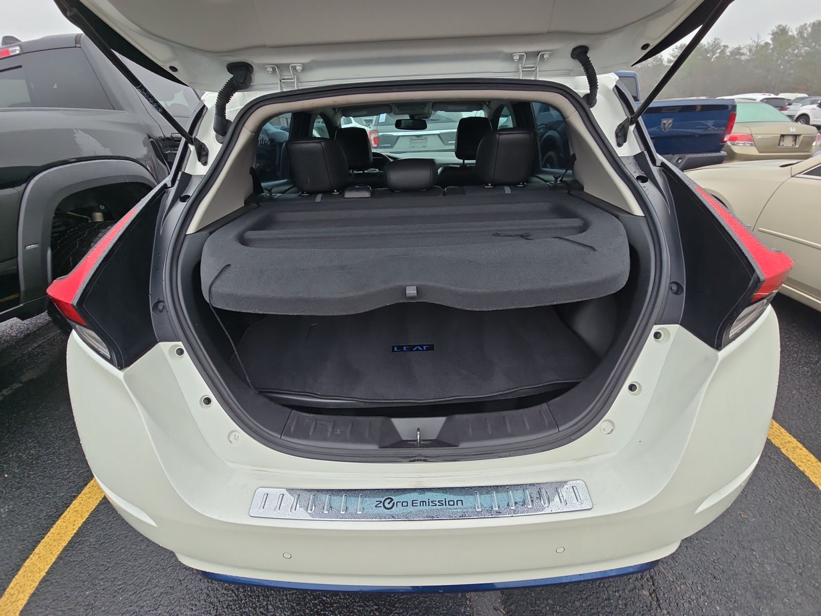 2020 Nissan LEAF SL PLUS FWD