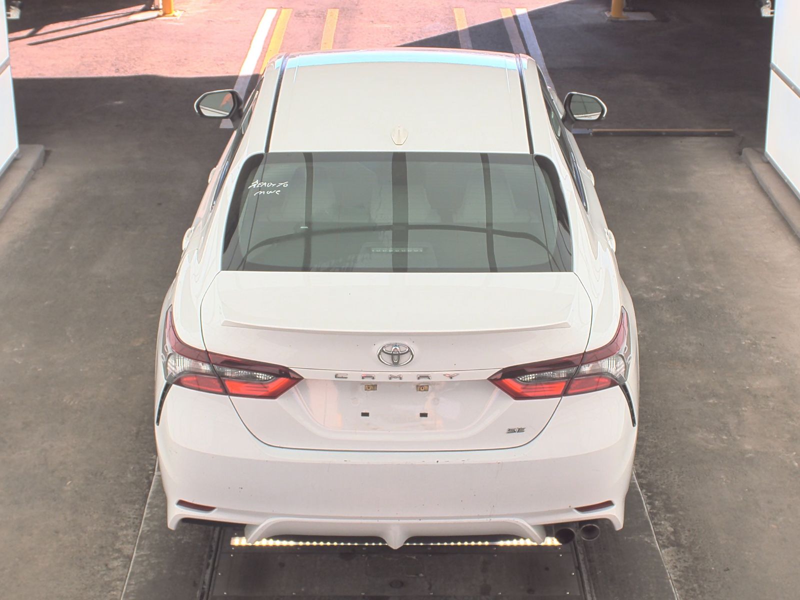 2022 Toyota Camry SE FWD