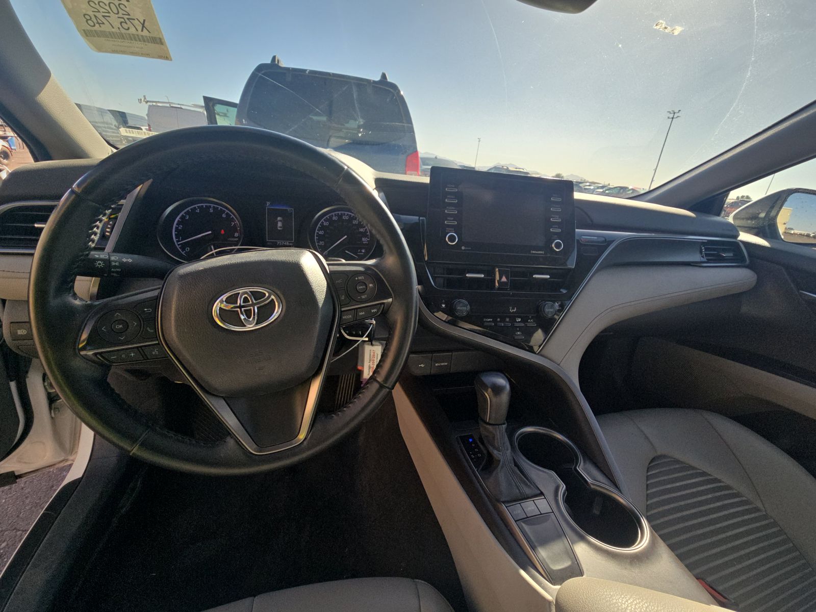 2022 Toyota Camry SE FWD