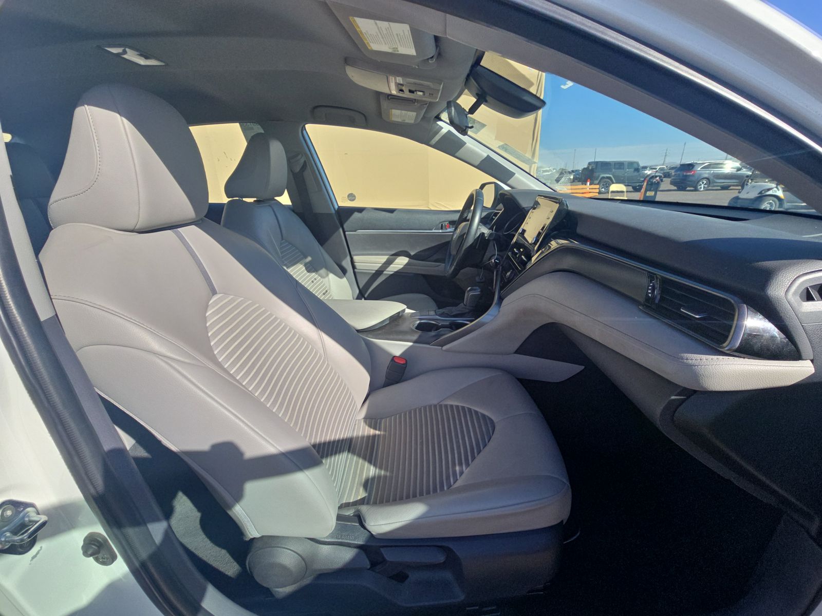 2022 Toyota Camry SE FWD