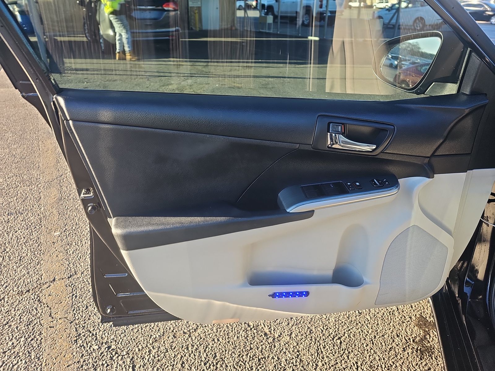 2012 Toyota Camry Hybrid LE FWD