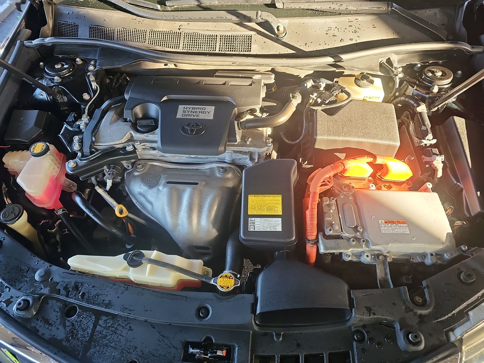 2012 Toyota Camry Hybrid LE FWD