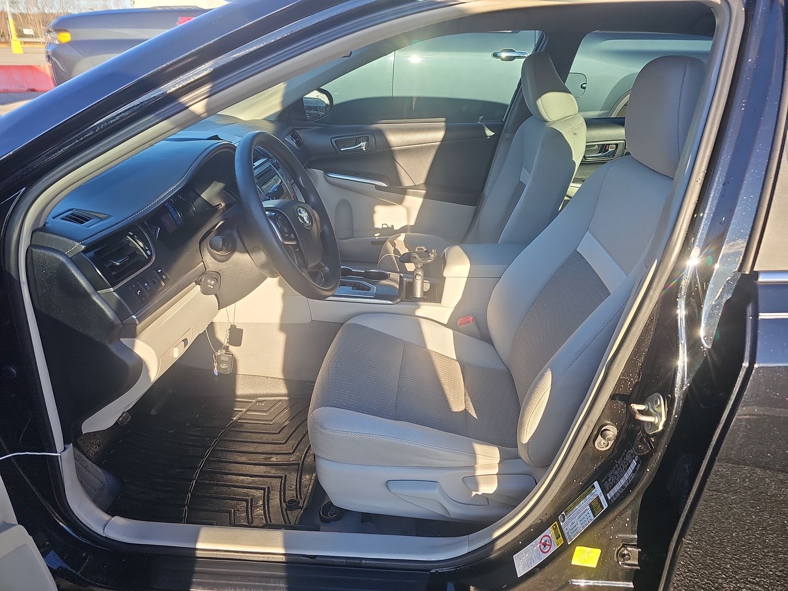 2012 Toyota Camry Hybrid LE FWD