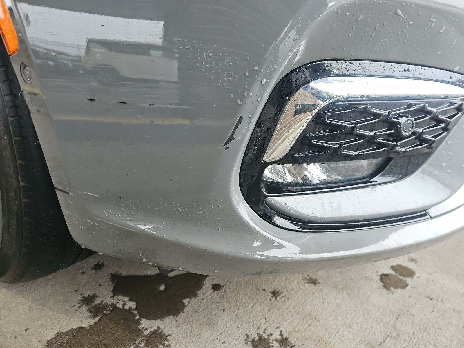 2022 Chrysler Pacifica Limited FWD