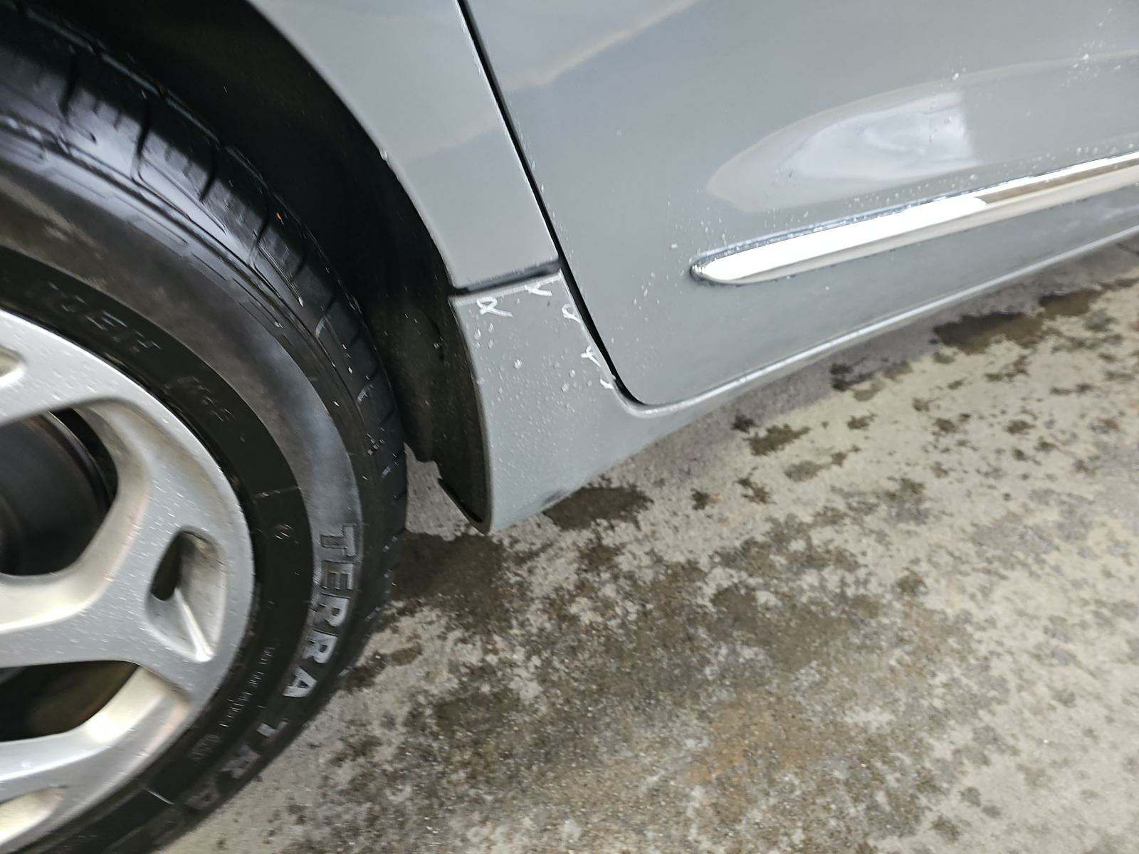 2022 Chrysler Pacifica Limited FWD