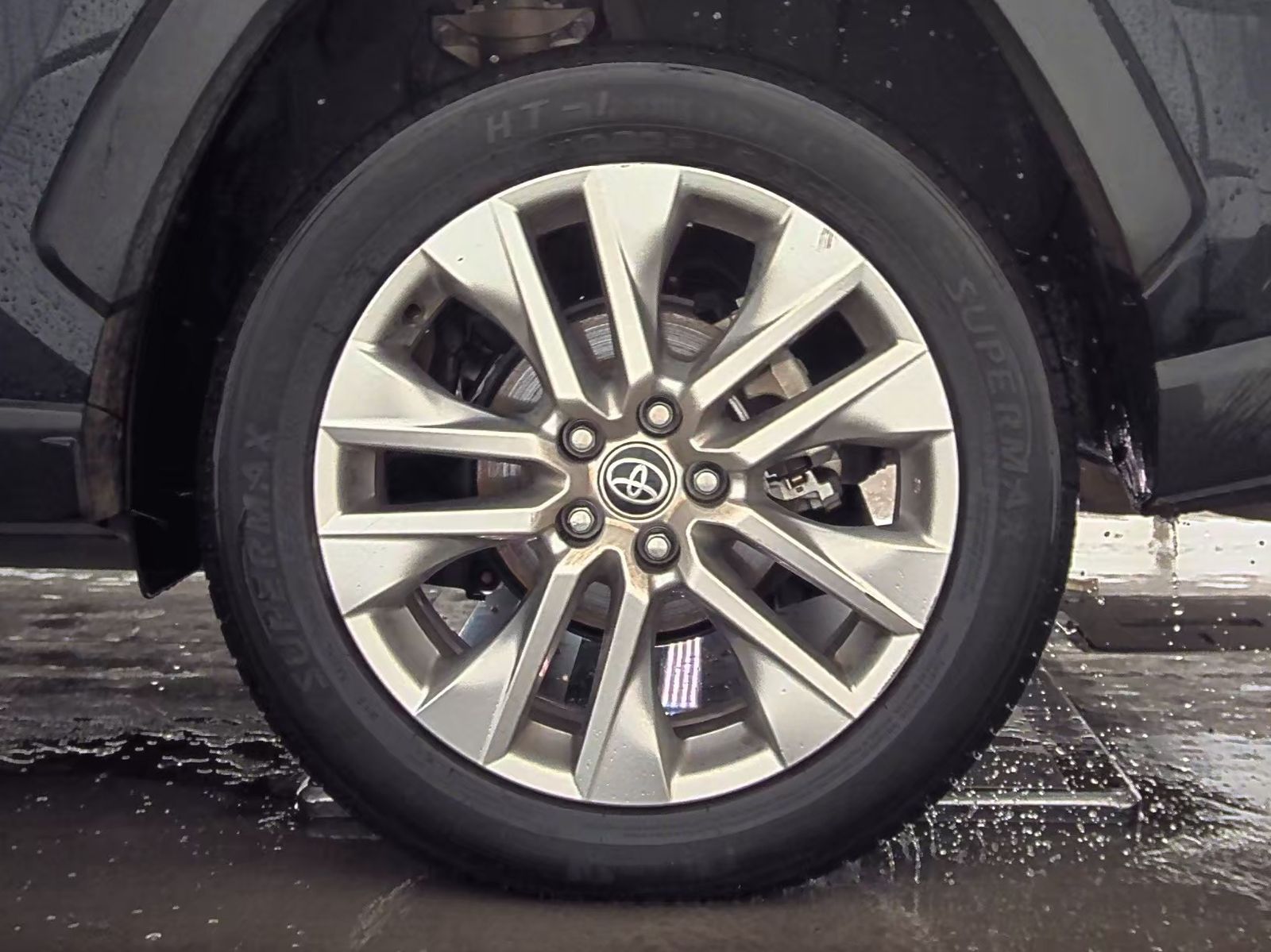 2020 Toyota RAV4 XLE Premium FWD