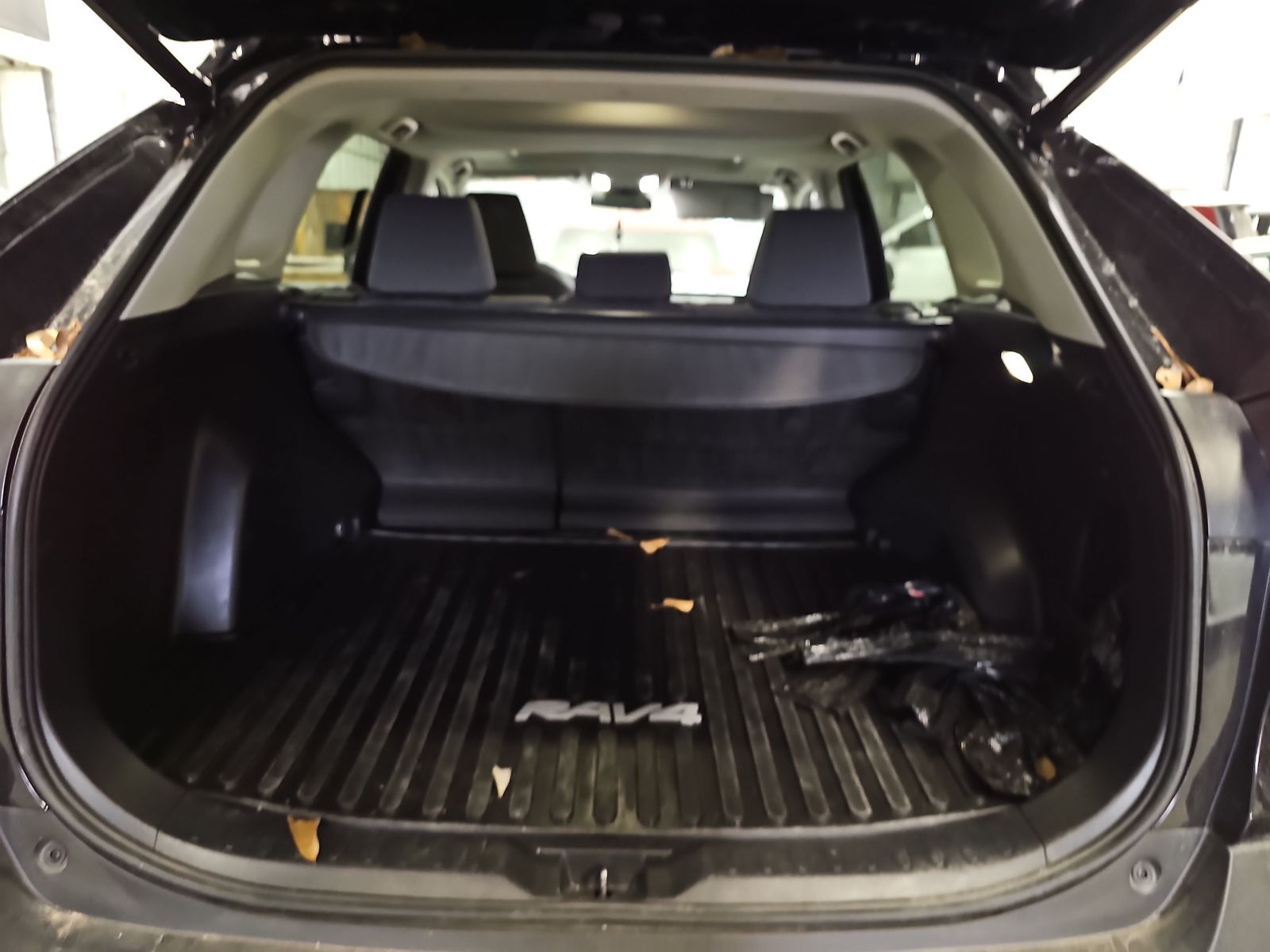 2022 Toyota RAV4 XLE FWD
