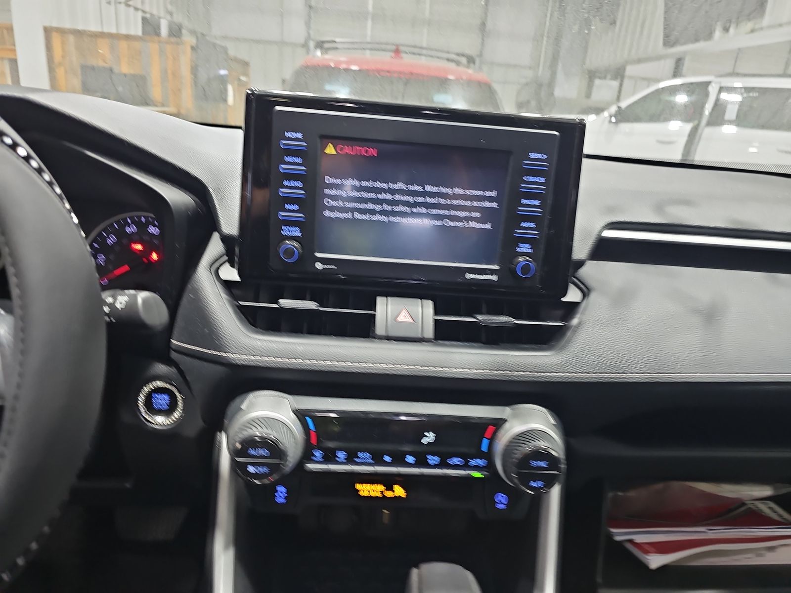 2022 Toyota RAV4 XLE FWD