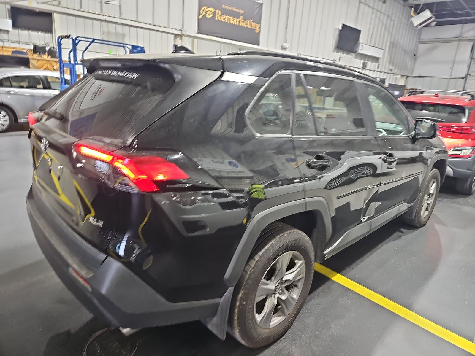 2022 Toyota RAV4 XLE FWD
