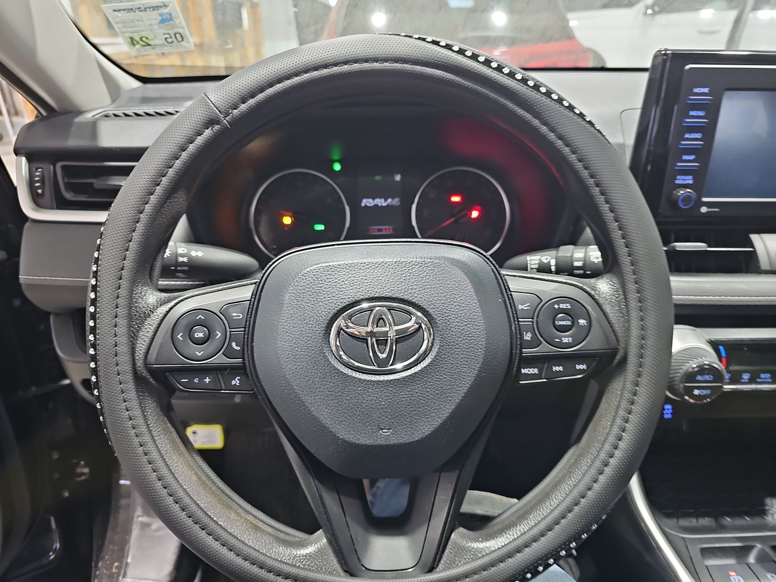 2022 Toyota RAV4 XLE FWD