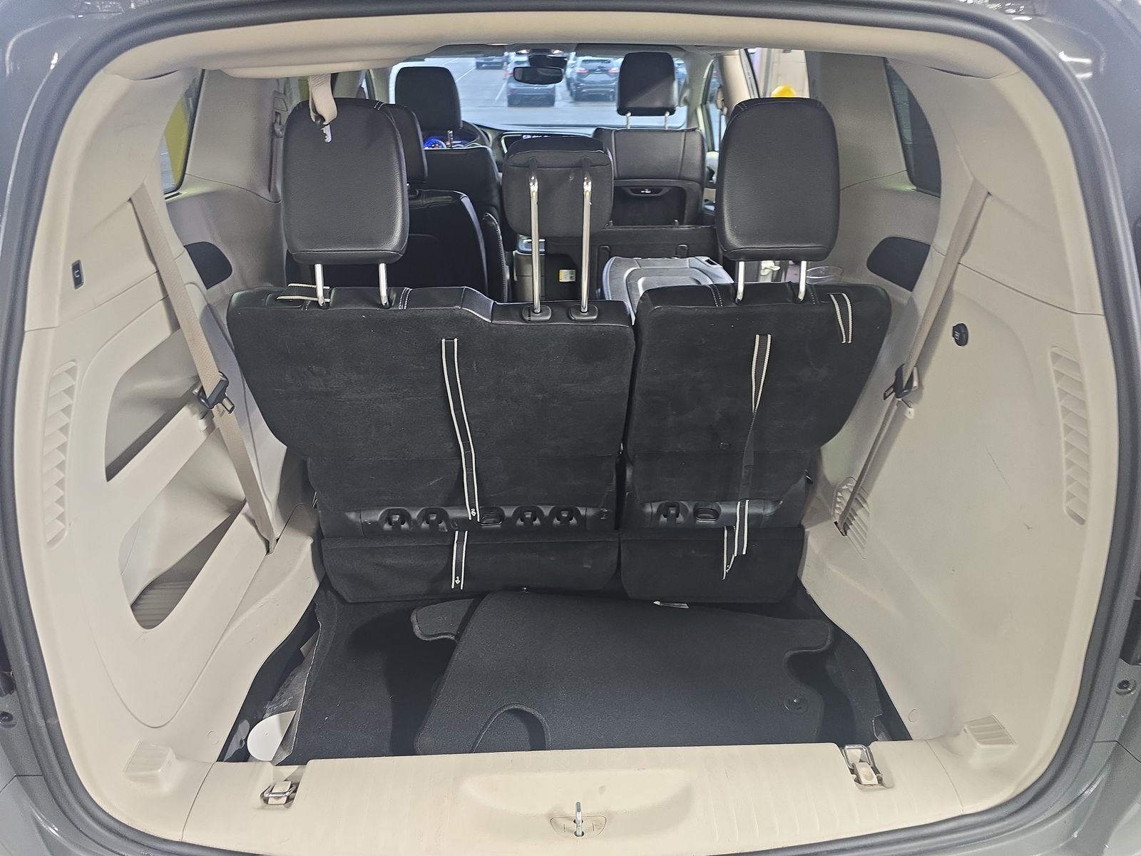 2022 Chrysler Pacifica Touring L FWD