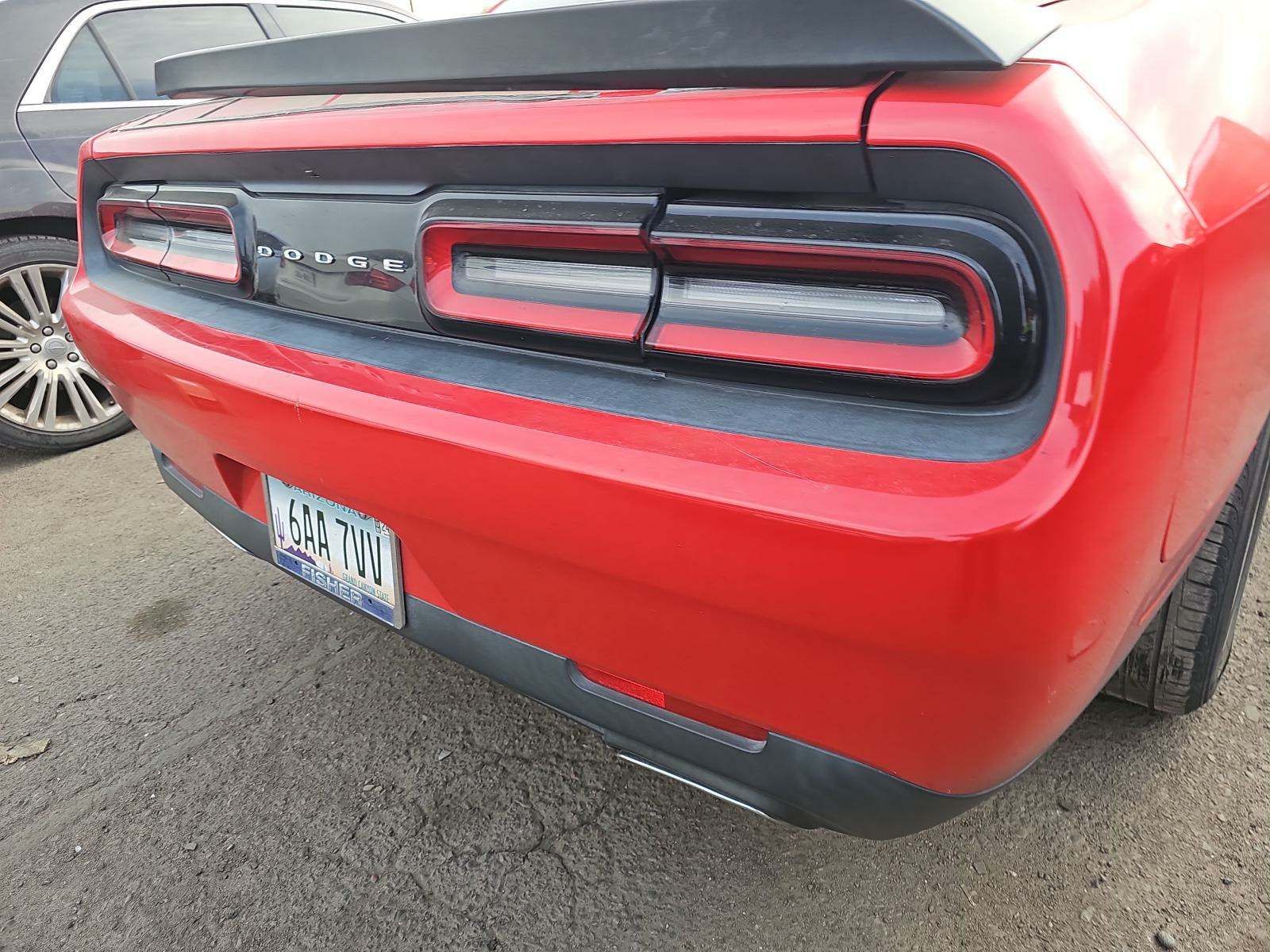 2016 Dodge Challenger SXT RWD