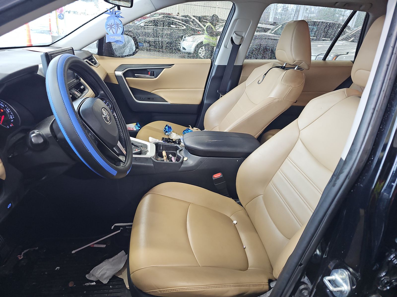 2020 Toyota RAV4 XLE Premium FWD