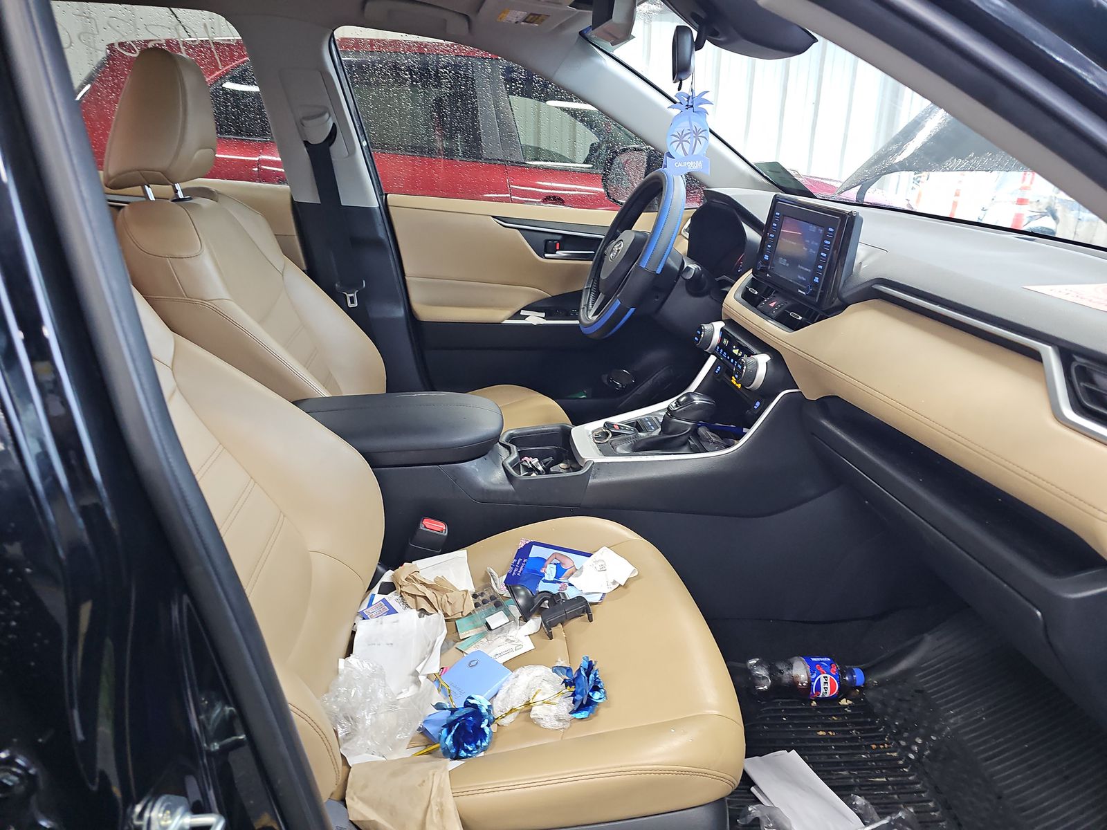 2020 Toyota RAV4 XLE Premium FWD