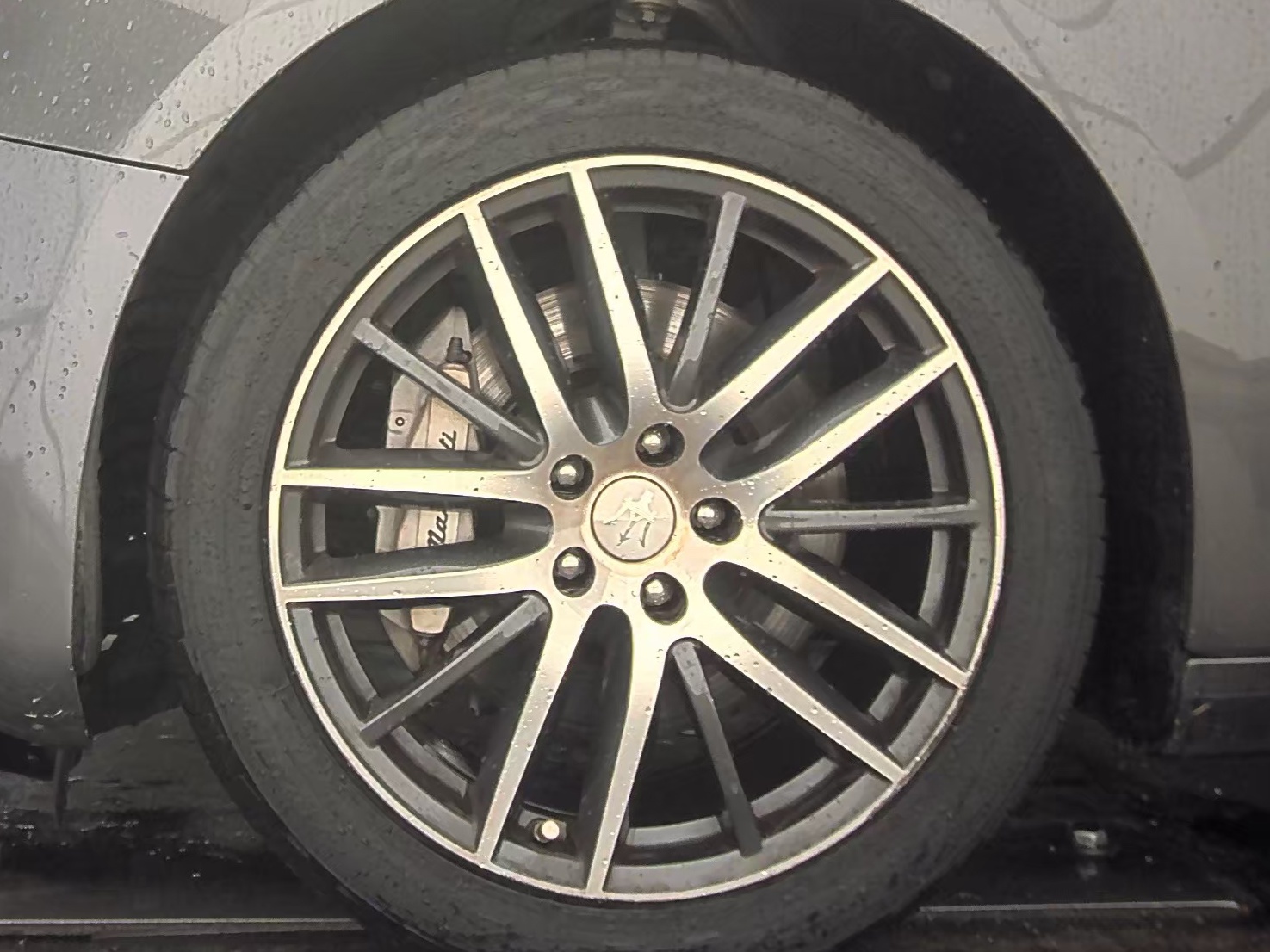 2014 Maserati Ghibli Base RWD