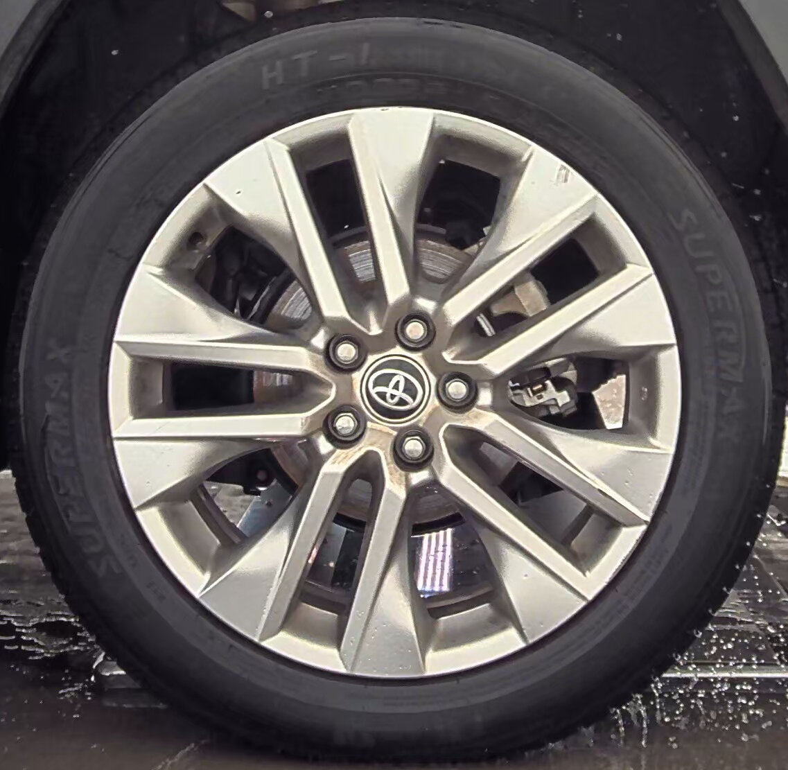 2020 Toyota RAV4 XLE Premium FWD