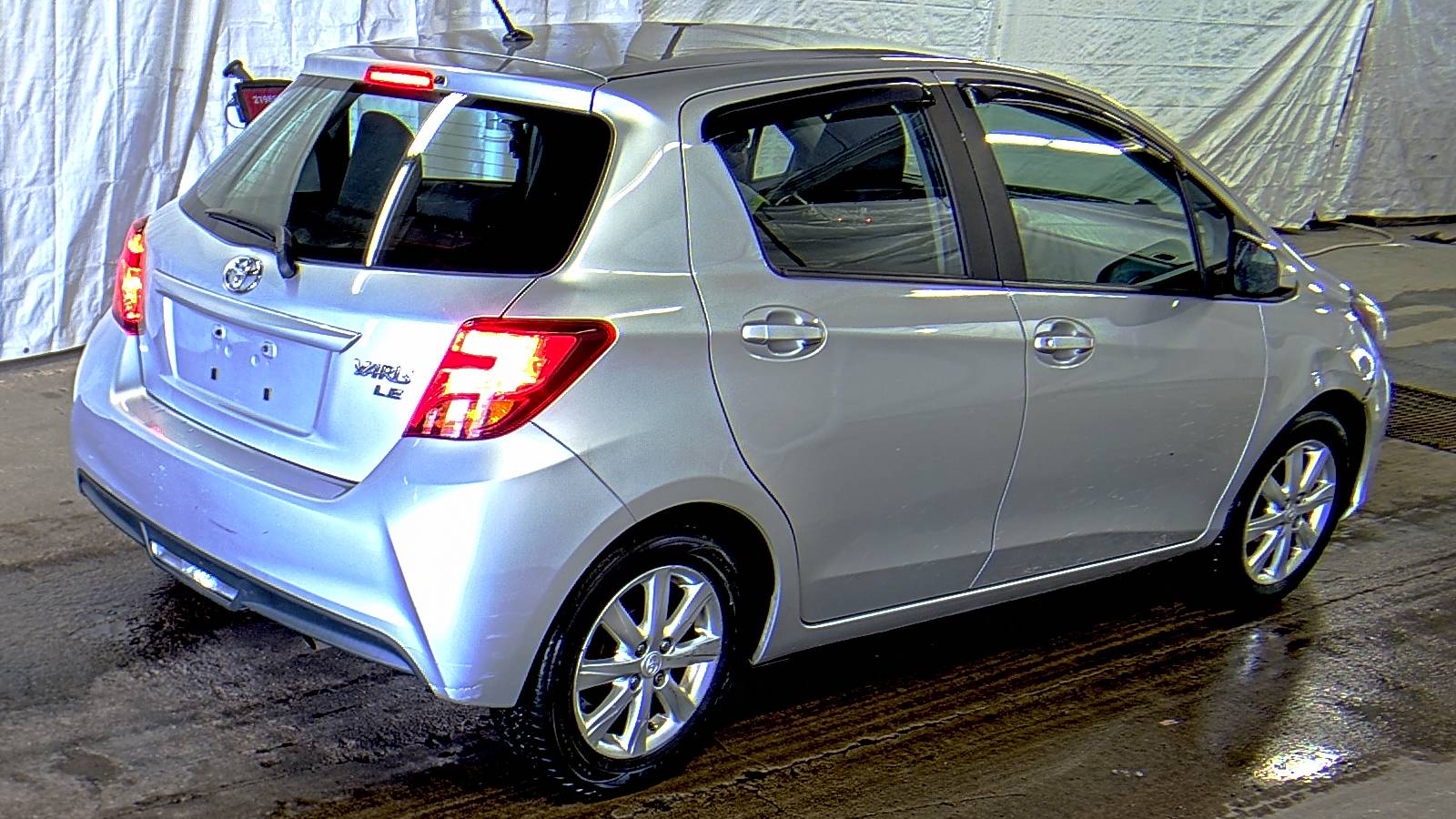 2016 Toyota Yaris LE FWD