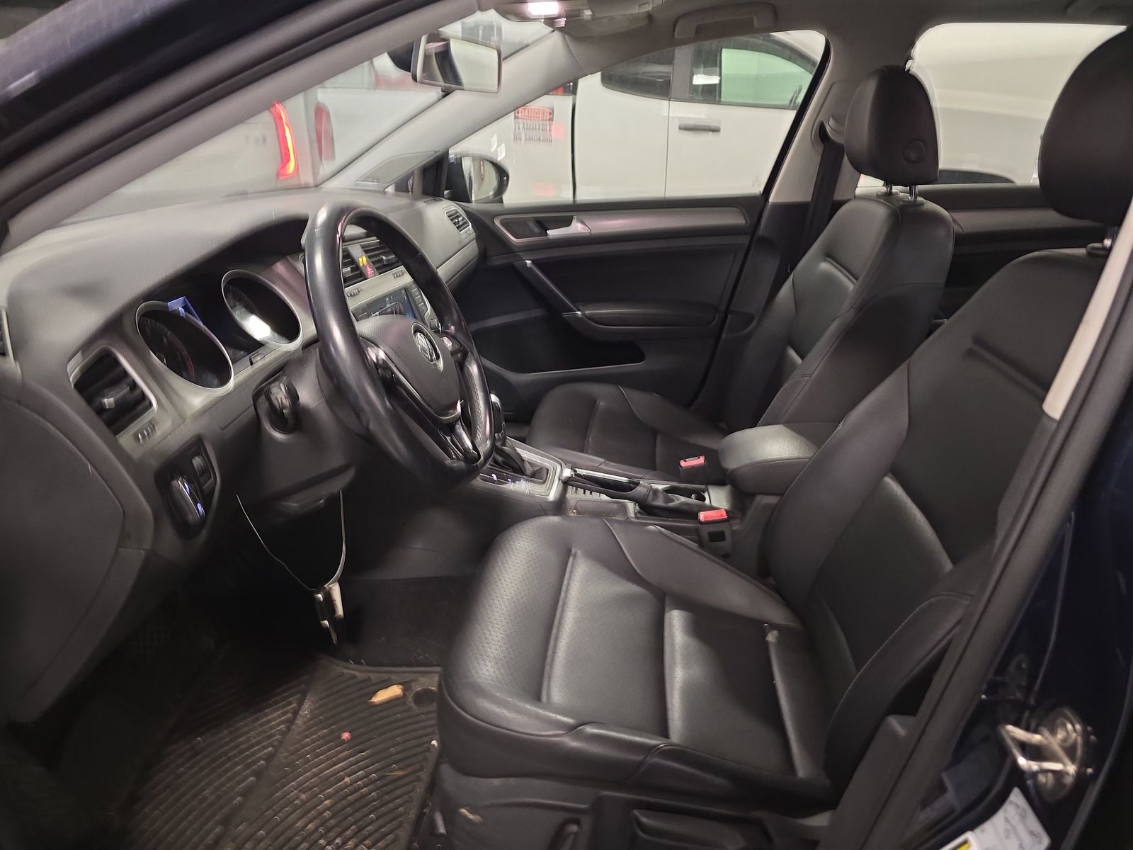 2017 Volkswagen Golf 1.8T SE FWD