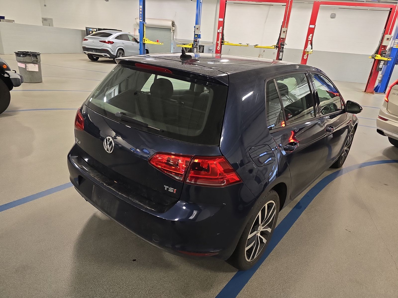 2017 Volkswagen Golf 1.8T SE FWD