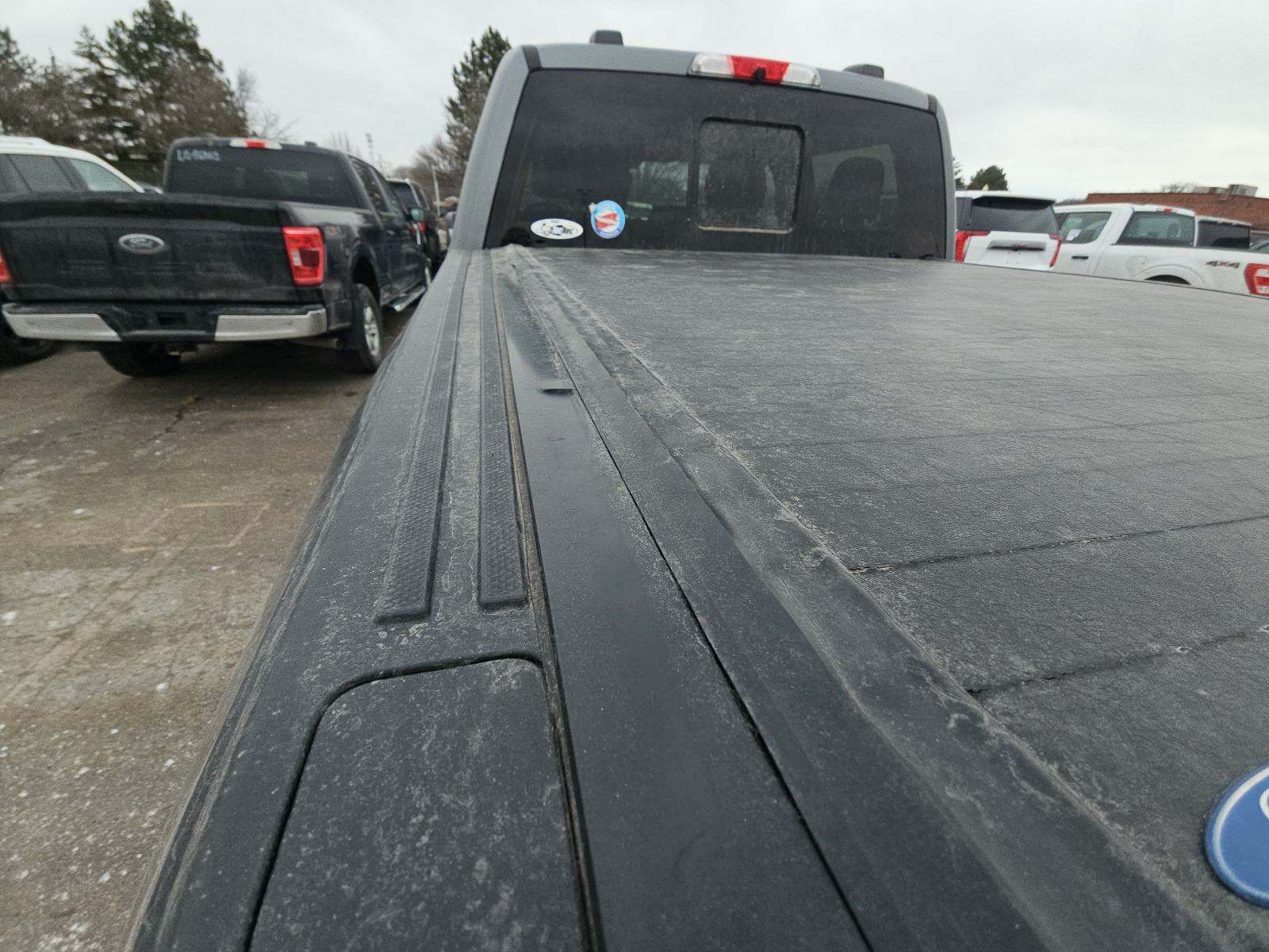 2022 Ford F-150 Lightning LARIAT AWD