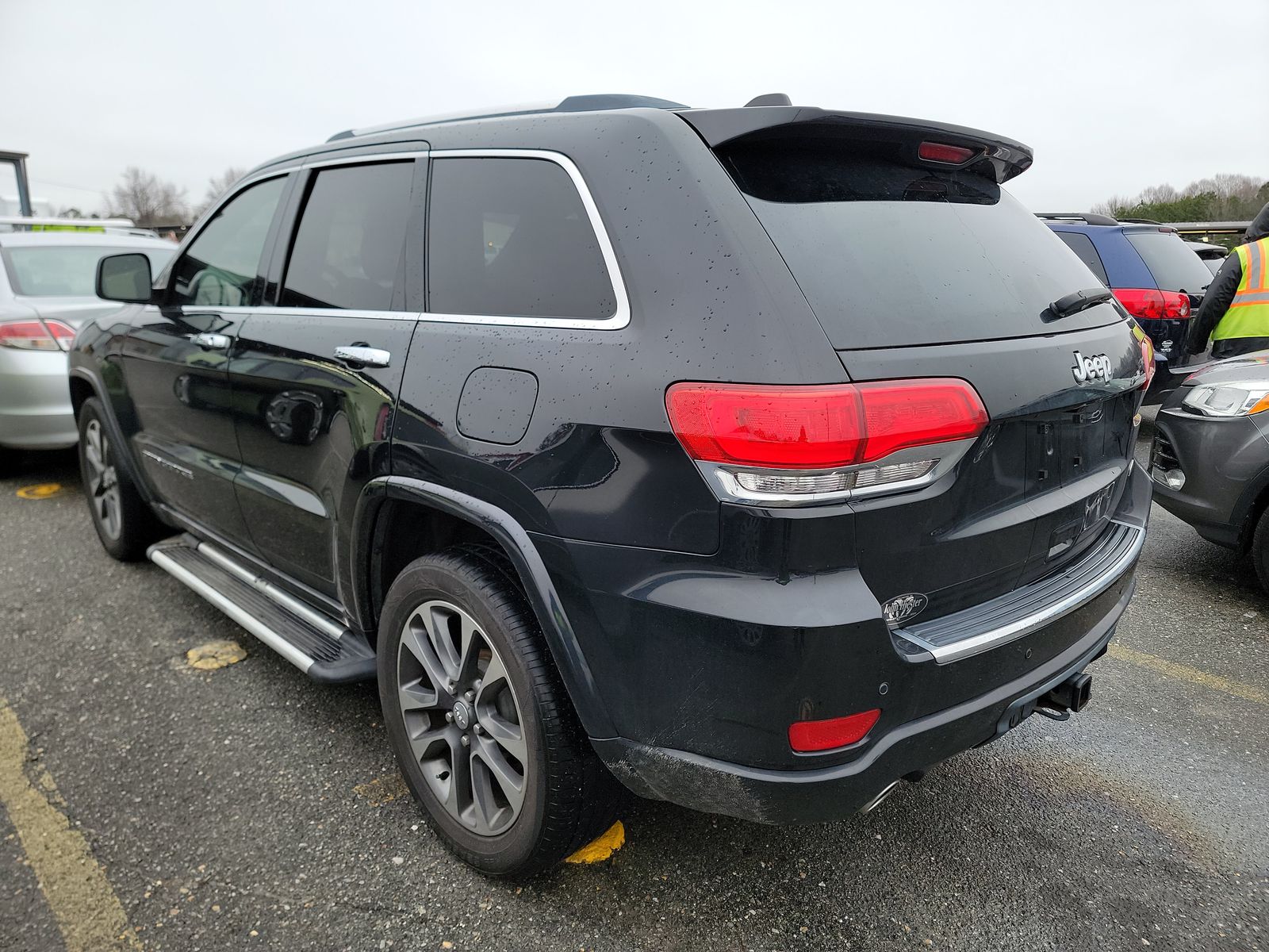 2017 Jeep Grand Cherokee Overland RWD