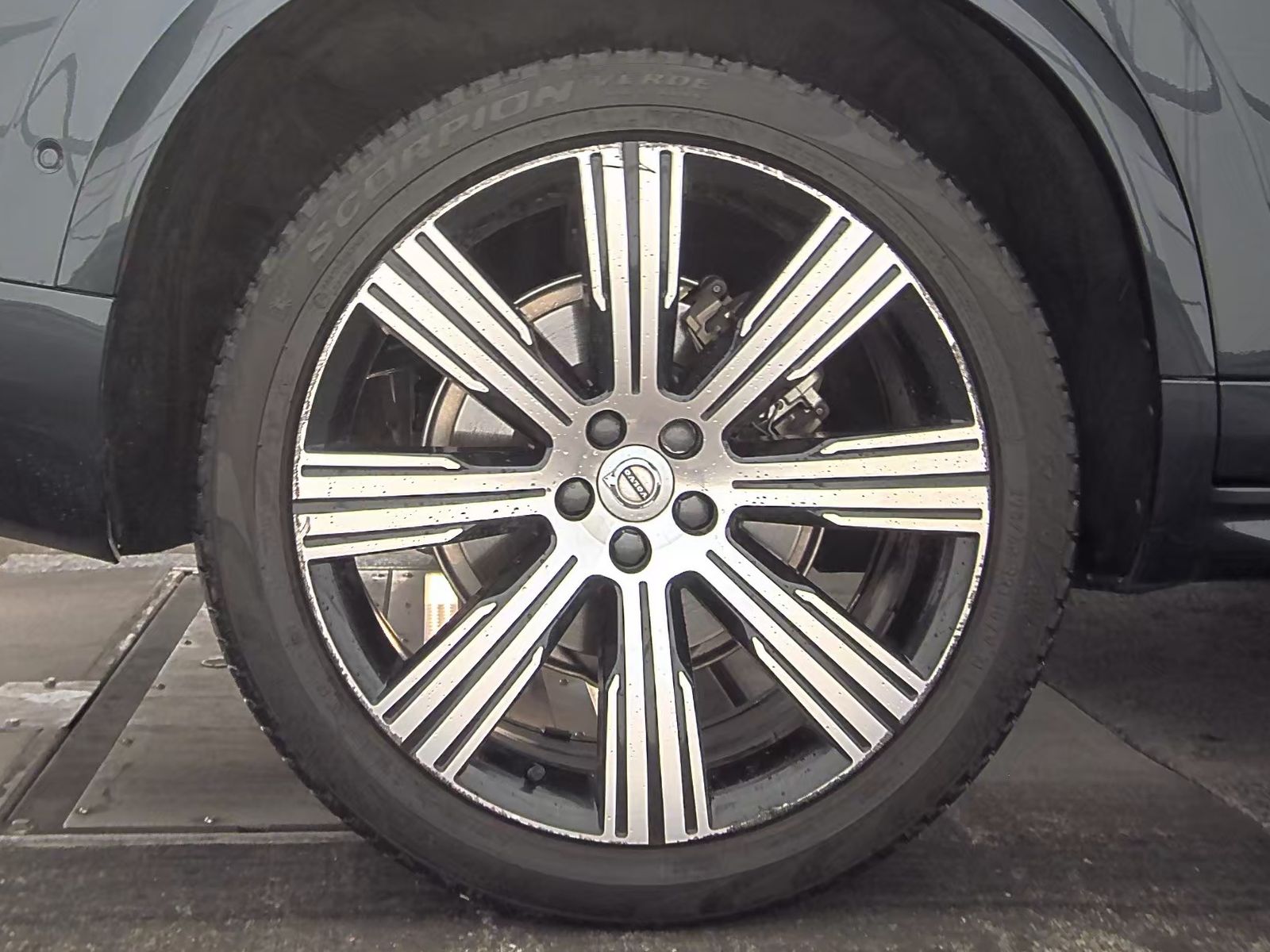 2022 Volvo XC90 T6 Inscription AWD