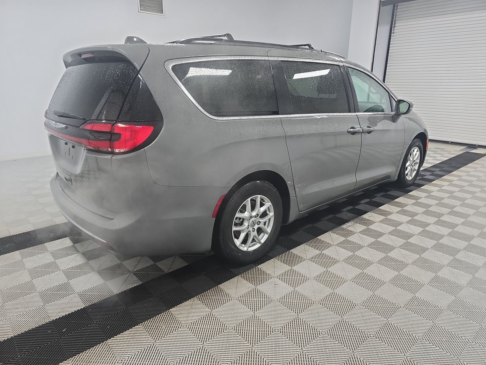 2022 Chrysler Pacifica Touring L FWD